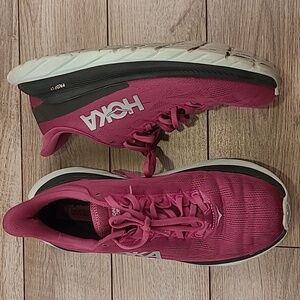 HOKA‎ One One Mach 4 Purple Pink Sz 9.5 B Womens Running Athletic Shoes